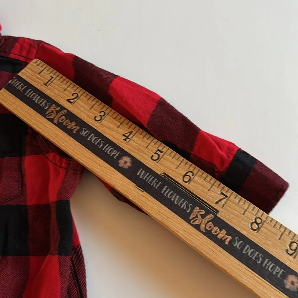 Red and Black Flannel Bodysuit 3-6M BABY GAP BUFFALO PLAID FLANNEL SHIRT